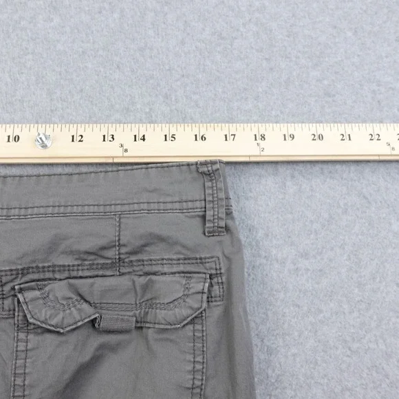 Unionbay Mens 34 Cargo Shorts Size 34 Gray Skater Y2k Grunge Baggy Outdoor Camp‎ - Picture 6 of 6